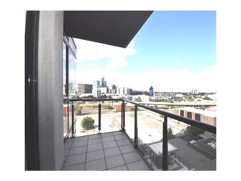 REF 21545/100 Kavanagh Street, Southbank VIC 3006