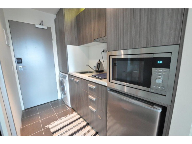 REF 21547/181 A’Beckett Street, Melbourne VIC 3000