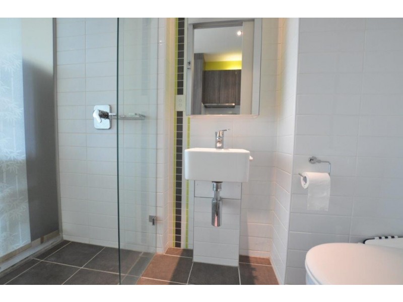 REF 21547/181 A’Beckett Street, Melbourne VIC 3000