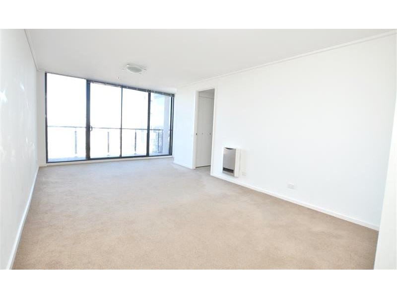 REF 21205/183 City Road, Southbank VIC 3006