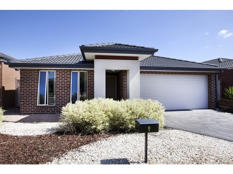 8 Corinna Avenue, Truganina VIC 3029