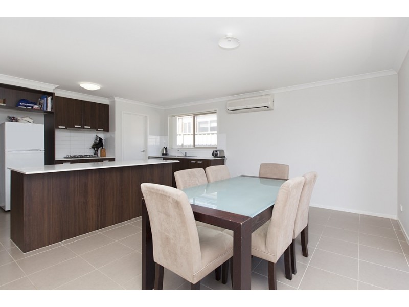 8 Corinna Avenue, Truganina VIC 3029