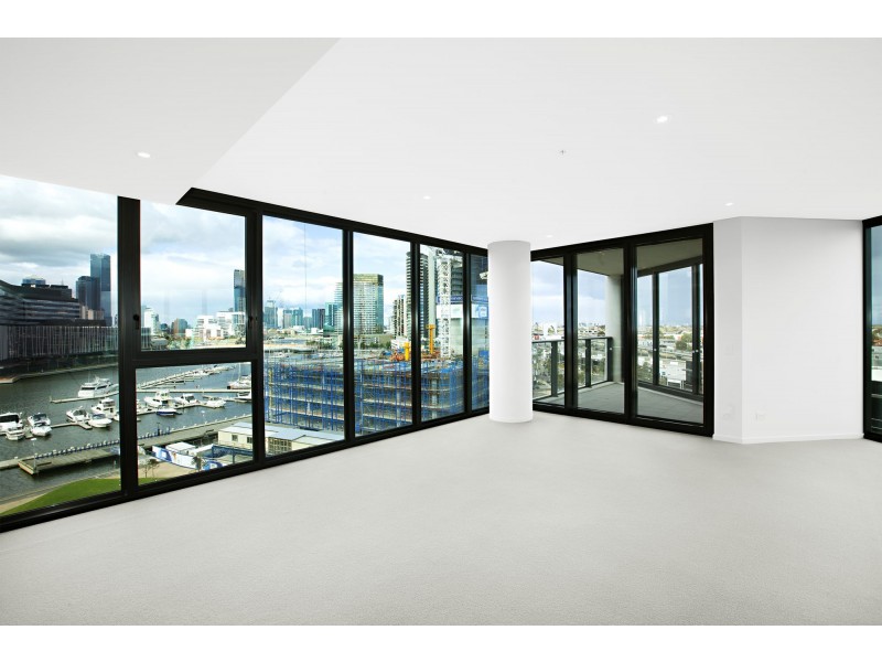 901/1 Point Park Crescent, Docklands VIC 3008