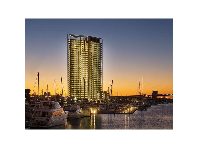 901/1 Point Park Crescent, Docklands VIC 3008