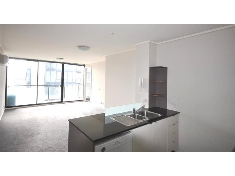 REF 21558/100 Kavanagh Street, Southbank VIC 3006