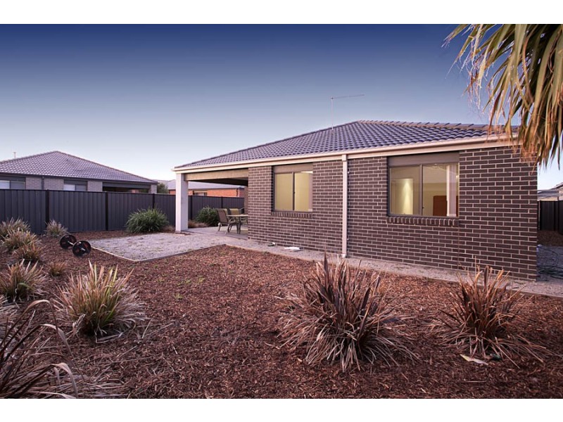 21 Marshall Terrace, Point Cook VIC 3030