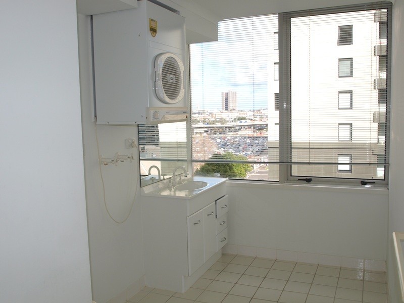 REF 21571/88 Southbank Boulevard, Southbank VIC 3006