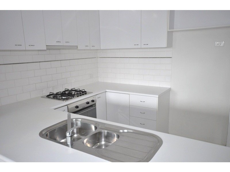 REF 21572/148 Wells Street, South Melbourne VIC 3205