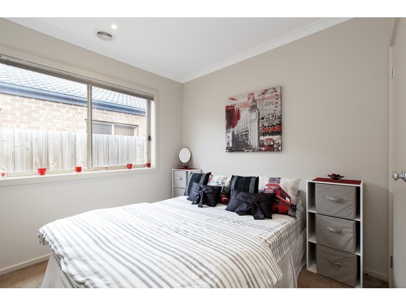 25 Windrest Way, Point Cook VIC 3030