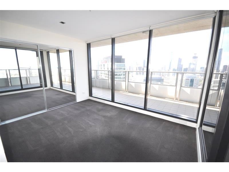 3301/100 Harbour Esplanade, Docklands VIC 3008