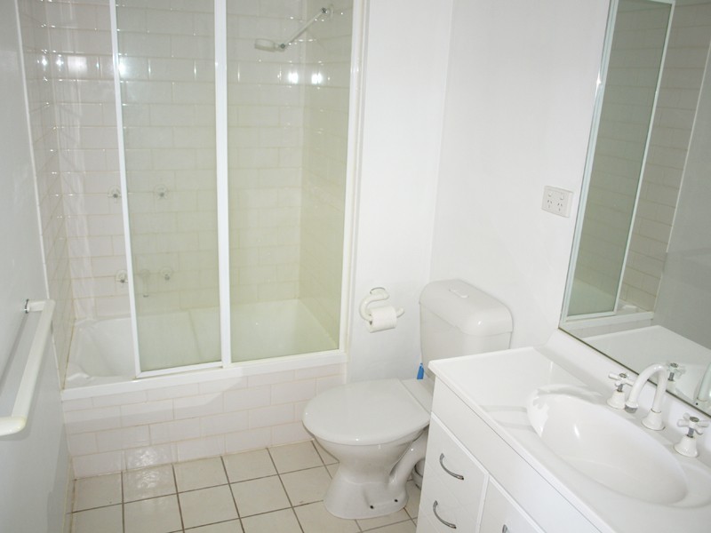 REF 21354/88 Southbank Boulevard, Southbank VIC 3006