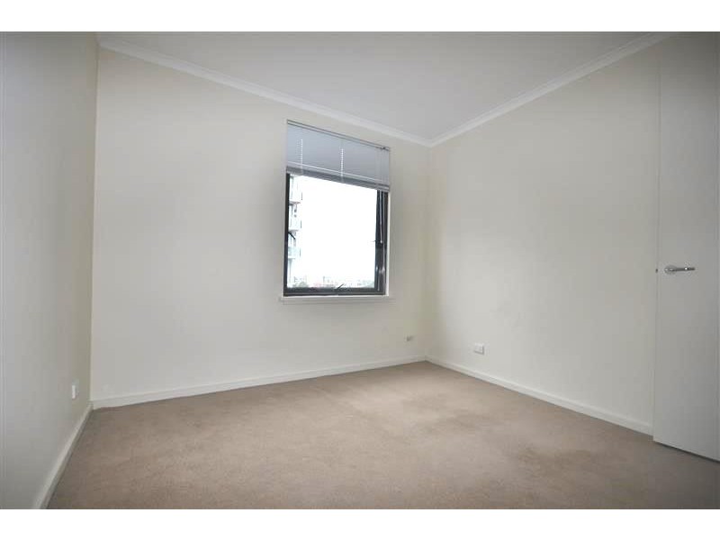 REF 21586/69 Dorcas Street, South Melbourne VIC 3205