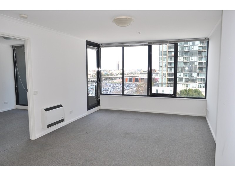 REF 21587/38 Kavanagh Street, Southbank VIC 3006