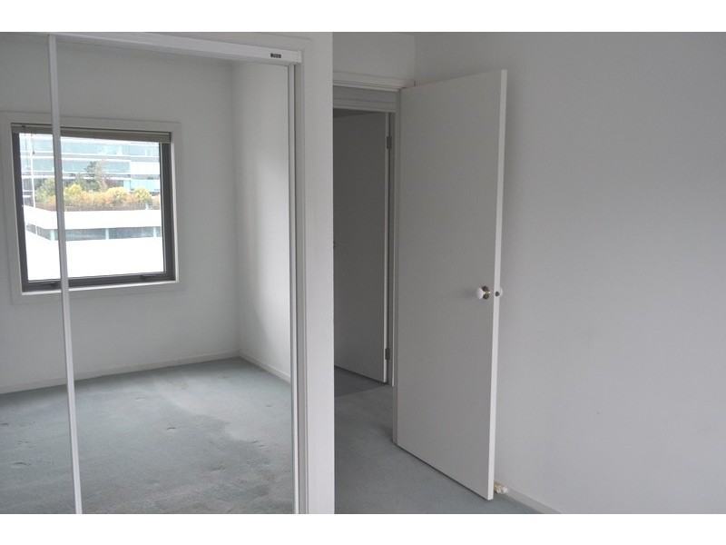 REF 21592/88 Park Street, South Melbourne VIC 3205