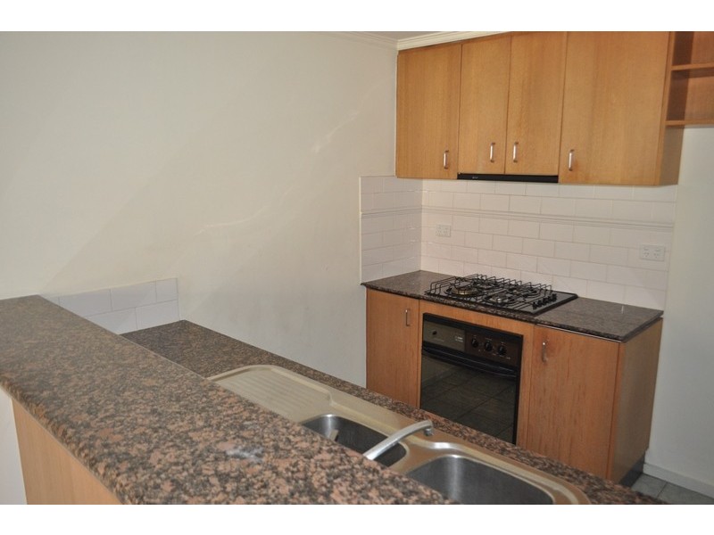 REF 21395/88 Wells Street, Southbank VIC 3006