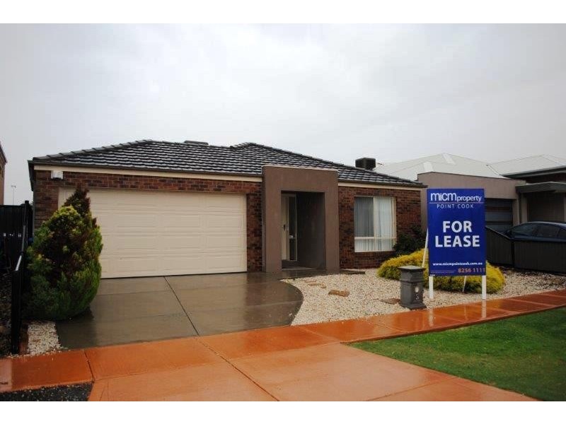 5 Coombes Court, Point Cook VIC 3030