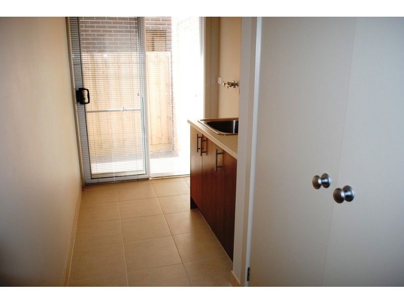 12 Umbrella Way, Point Cook VIC 3030