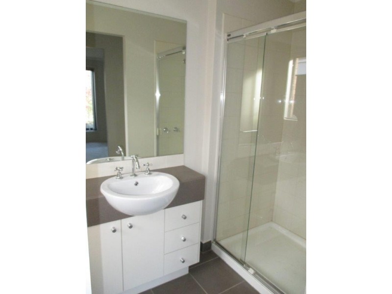 25 Dominion Terrace, Truganina VIC 3029