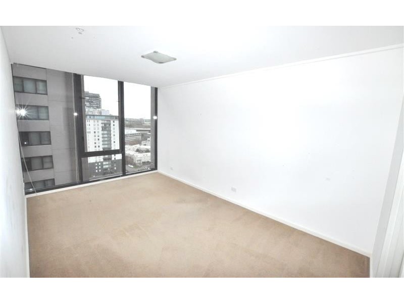 REF 21613/173 City Road, Southbank VIC 3006