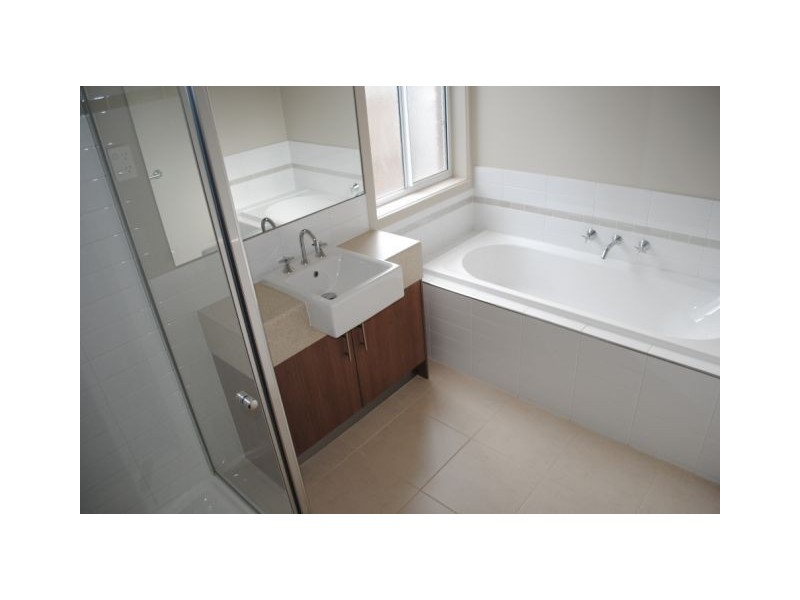 20 Earth Street, Point Cook VIC 3030