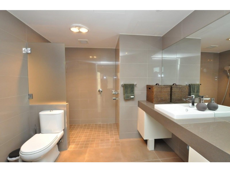 6407/7 Riverside Quay, Southbank VIC 3006