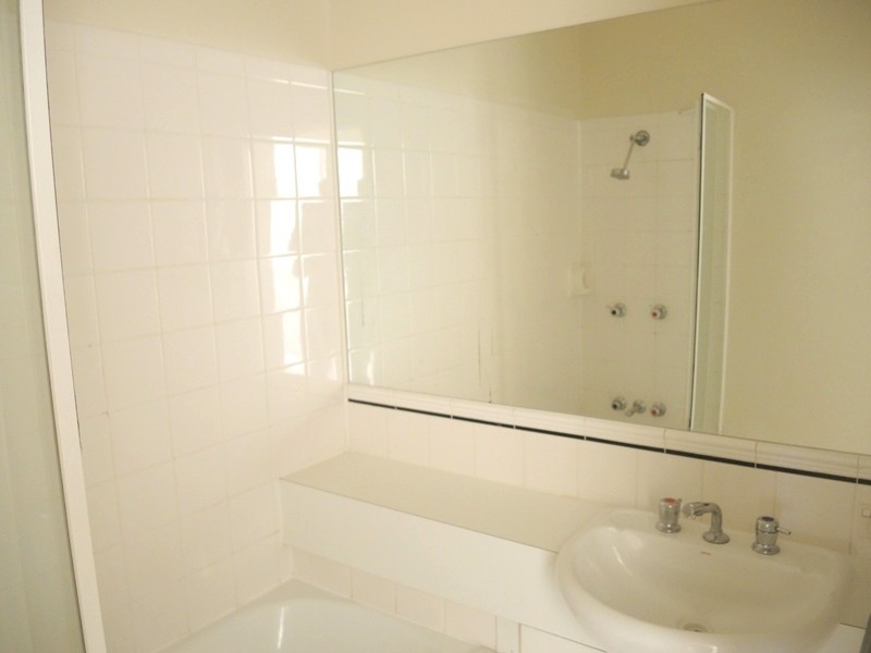 20 Wiltshire Drive, Kew VIC 3101