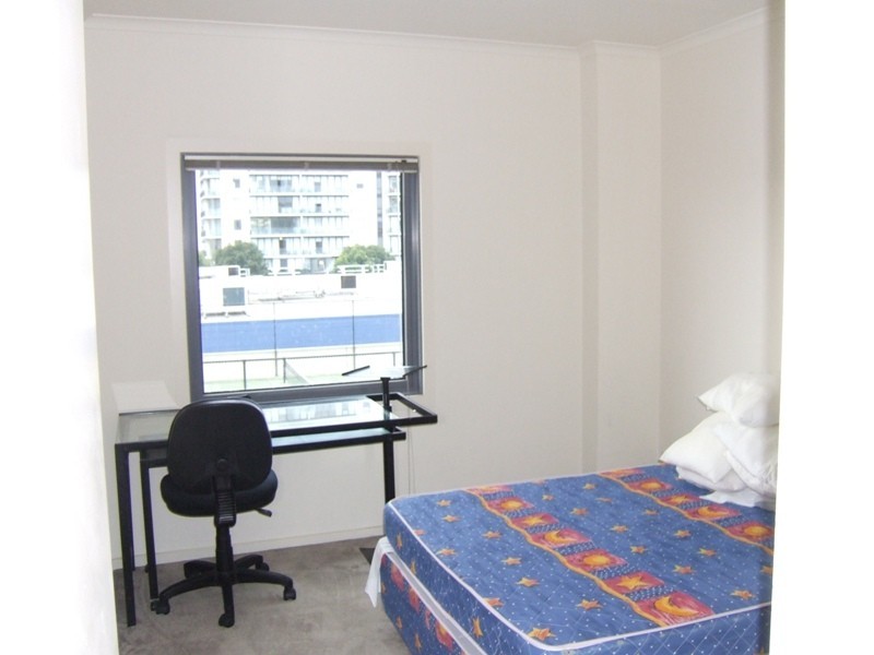 REF 21622/88 Park Street, South Melbourne VIC 3205