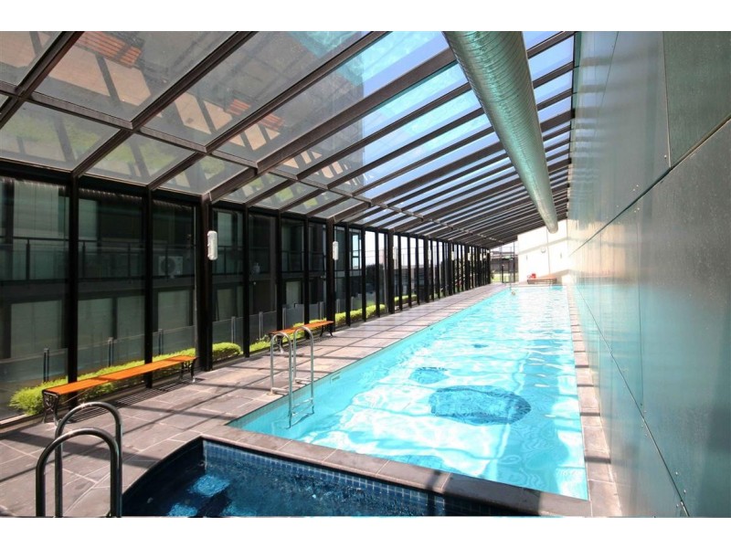 REF 21632/100 Kavanagh Street, Southbank VIC 3006