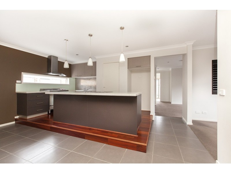 26 Nossal Drive, Point Cook VIC 3030