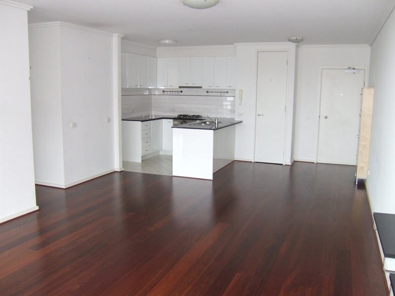 REF 21637/38 Bank Street, South Melbourne VIC 3205