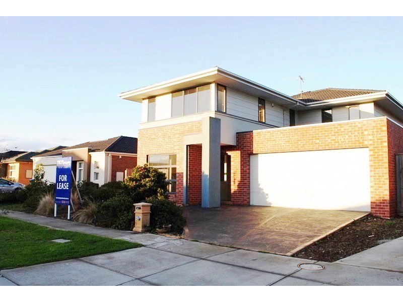 11 Bliss Street, Point Cook VIC 3030