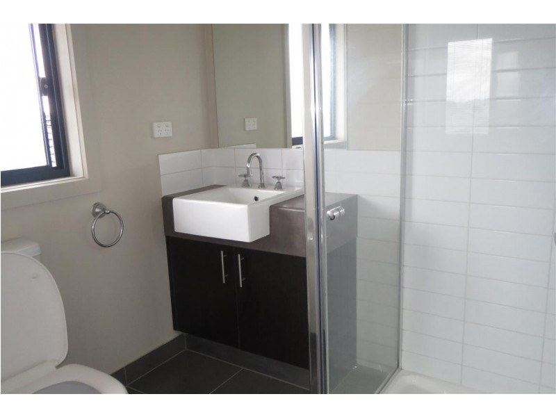 11 Bliss Street, Point Cook VIC 3030