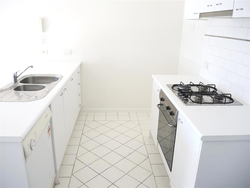 REF 21660/39 Dorcas Street, South Melbourne VIC 3205