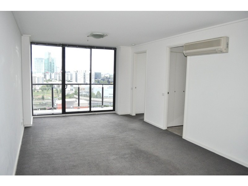 REF 21662/183 City Road, Southbank VIC 3006