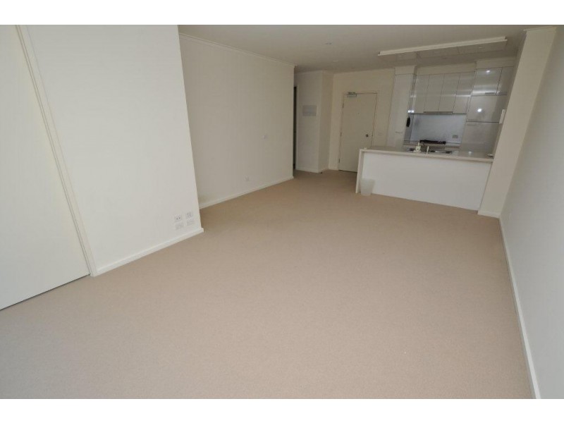 REF 21663/180 City Road, Southbank VIC 3006