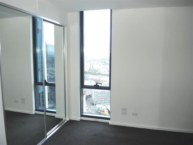 REF 27092/241 City Road, Southbank VIC 3006