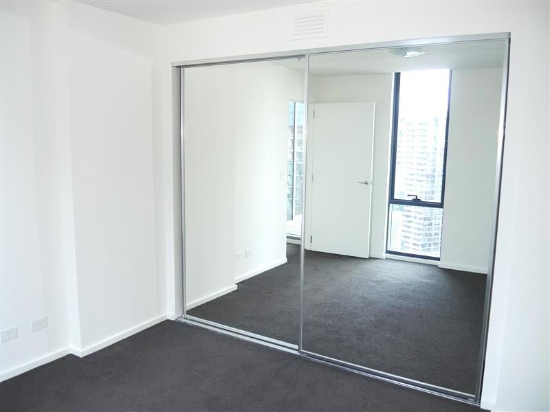 REF 27092/241 City Road, Southbank VIC 3006