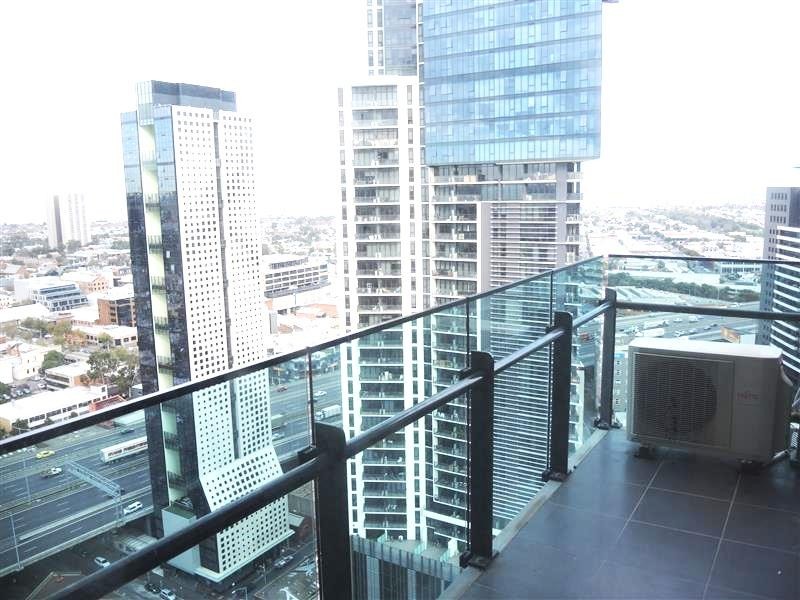 REF 27092/241 City Road, Southbank VIC 3006