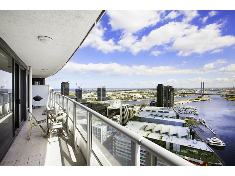 3203/100 Harbour Esplanade, Docklands VIC 3008