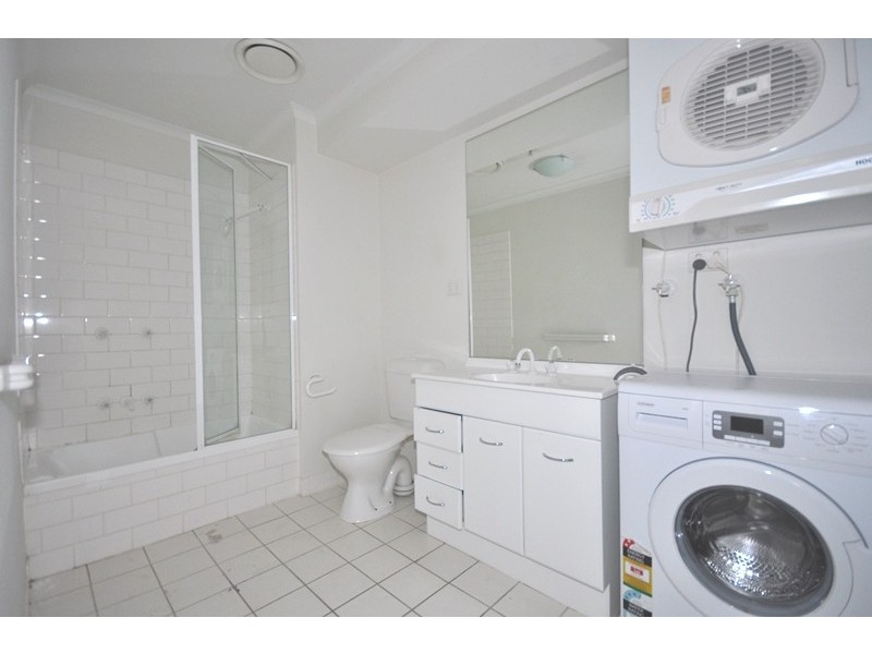 REF 21683/88 Southbank Boulevard, Southbank VIC 3006