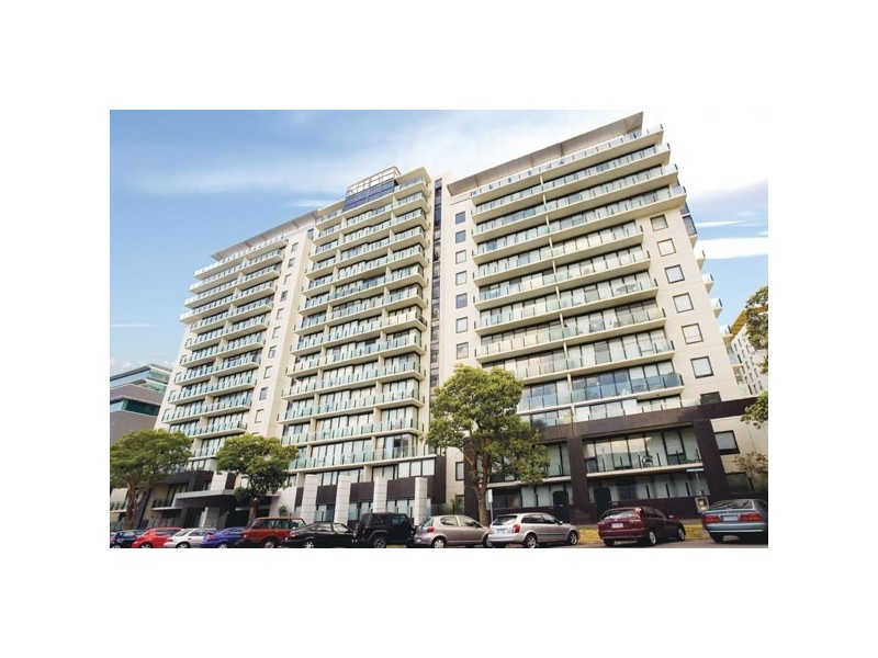 REF 21684/38 Bank Street, South Melbourne VIC 3205