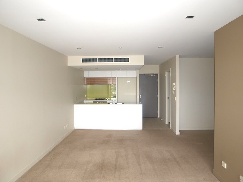 704/100 Harbour Esplanade, Docklands VIC 3008