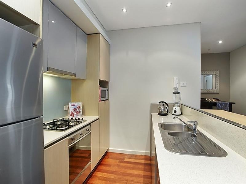 204G/93 Dow Street, Port Melbourne VIC 3207