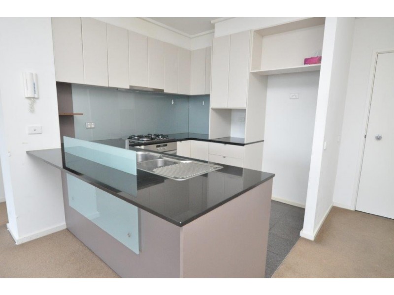 REF 21696/183 City Road, Southbank VIC 3006