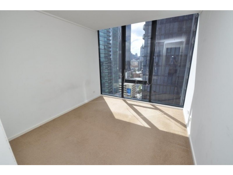 REF 21696/183 City Road, Southbank VIC 3006