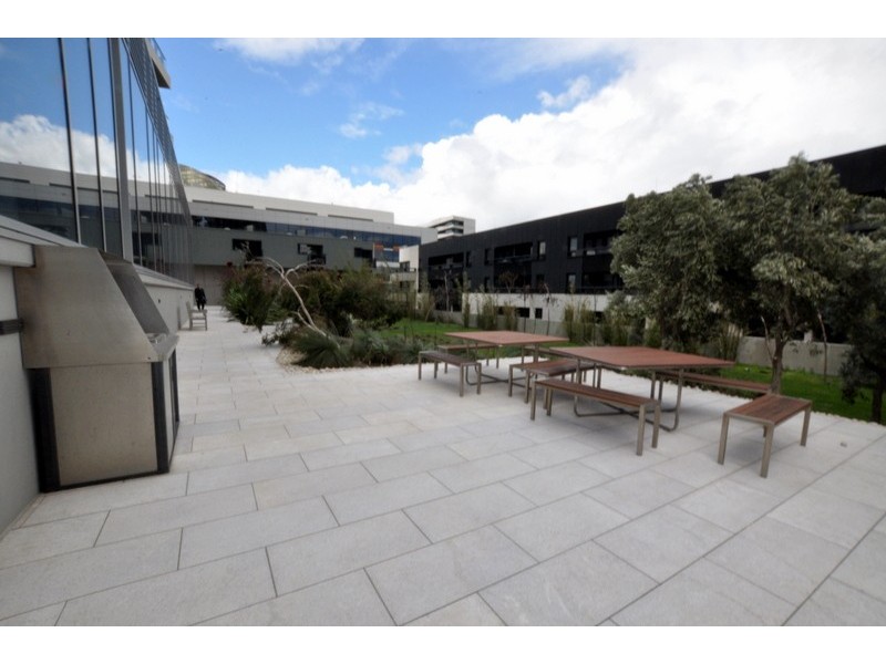 104/55 Victoria Harbour Promenade, Docklands VIC 3008