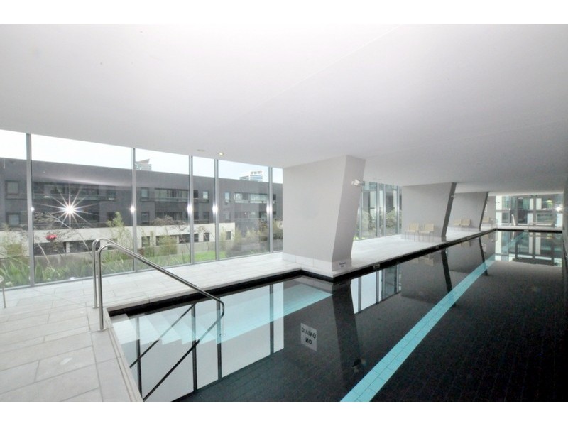 104/55 Victoria Harbour Promenade, Docklands VIC 3008