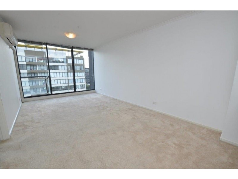 REF 21704/148 Wells Street, South Melbourne VIC 3205