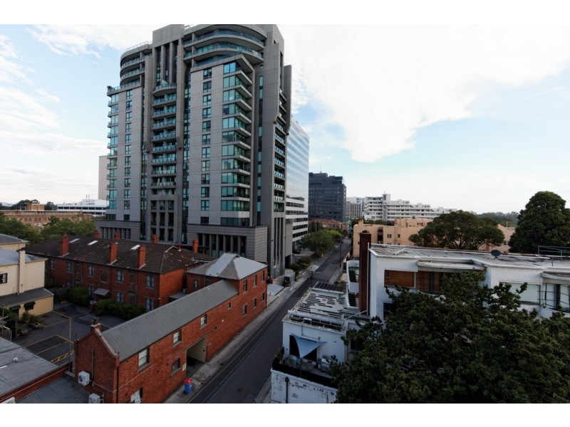 53/29 Queens Road, Melbourne VIC 3004