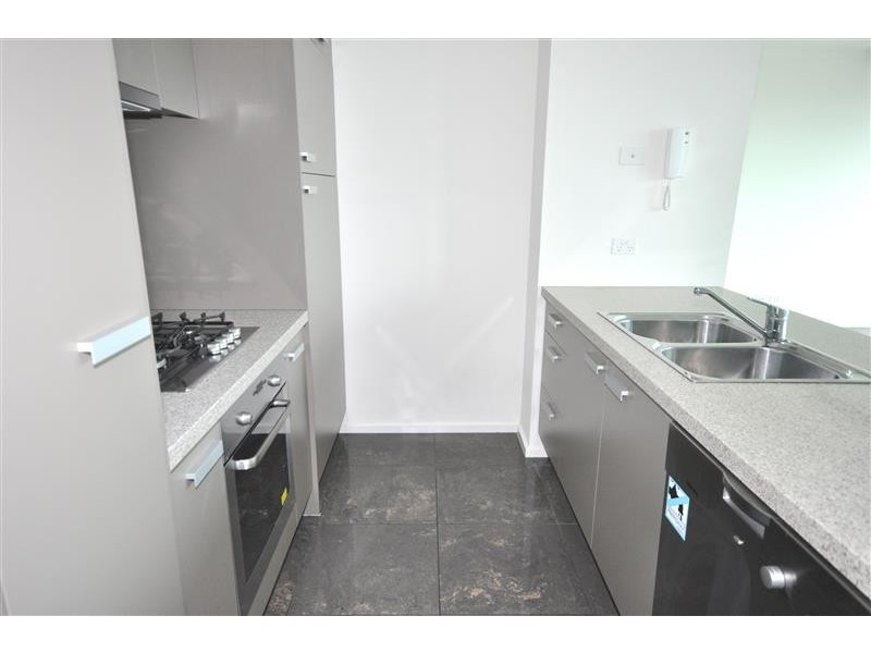 REF 31707/180 City Road, Southbank VIC 3006